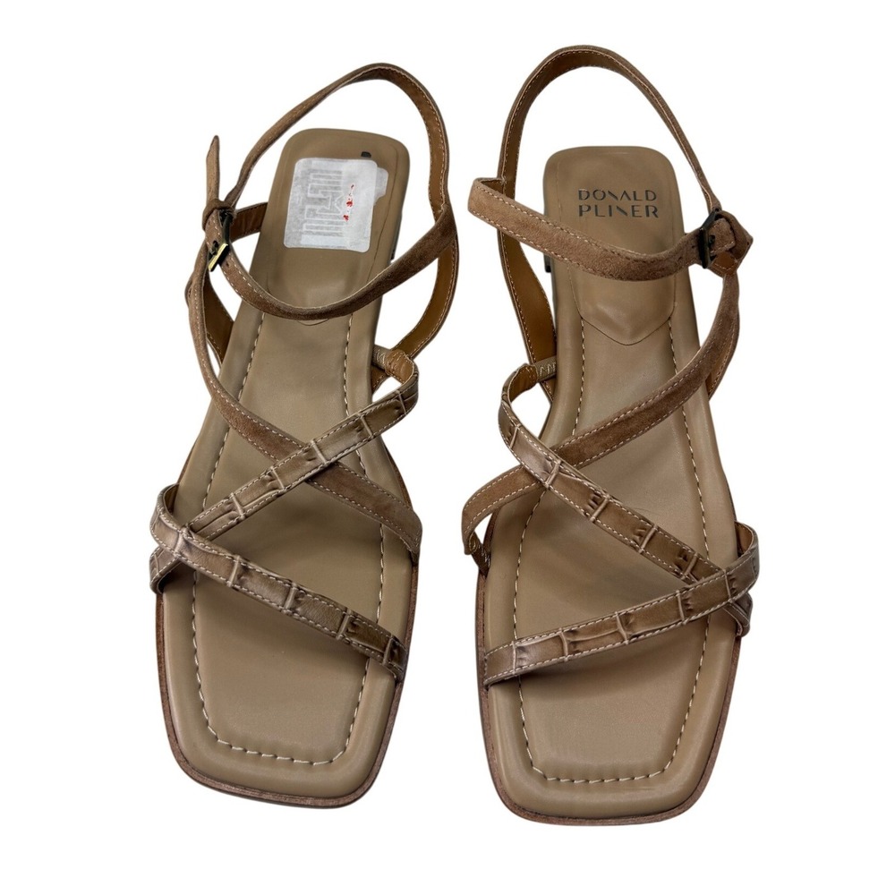 Donald Pliner Cesilia Tan Croc Embossed Strappy Low Block Heel‎ Sandals 9.5M NEW